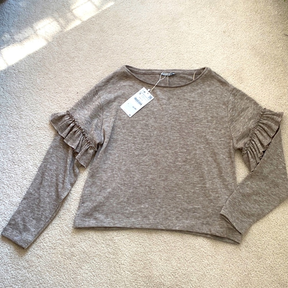 Brand new Zara sweater shirt